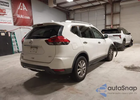 2017 Nissan Rogue Sv z USA, uszkodzony, nr VIN KNMAT2MTXHP556704